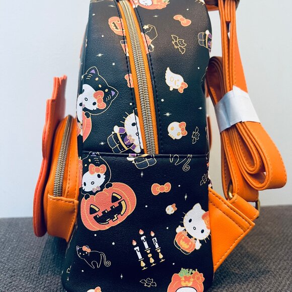 Loungefly Bags Hello Kitty Sanrio Halloween Pumpkin Mini Backpack - NWOT - Picture 2 of 4